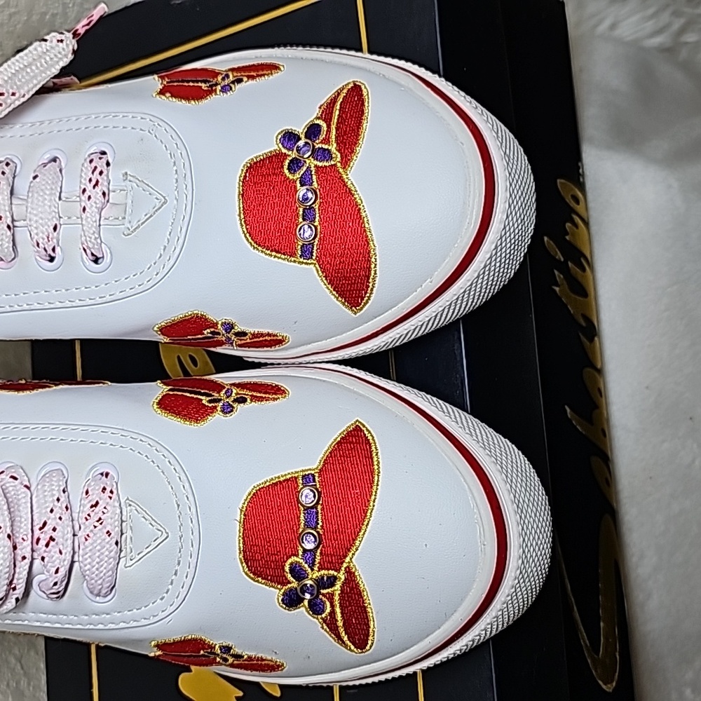 Sebastino Embroider Red Hat - Picture 7 of 10